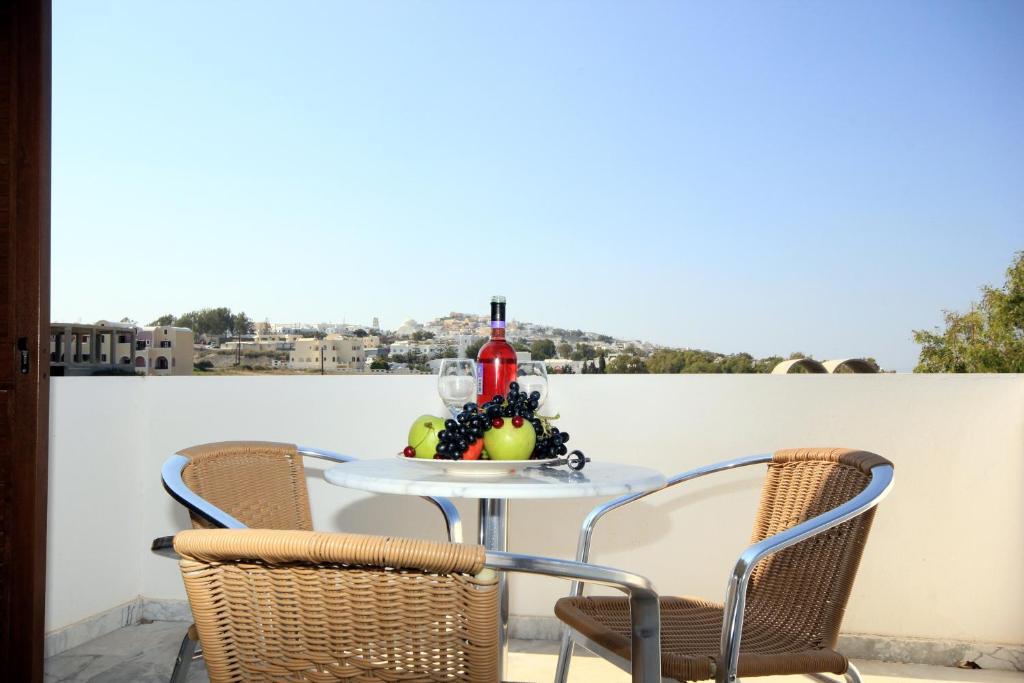 Ifestos Villa Тира Номер фото